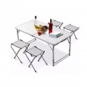 Mesa de camping plegable con sillas. Terraza y Jardin