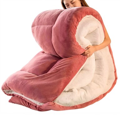 Plumon tres capas terciopelo coral Inicio